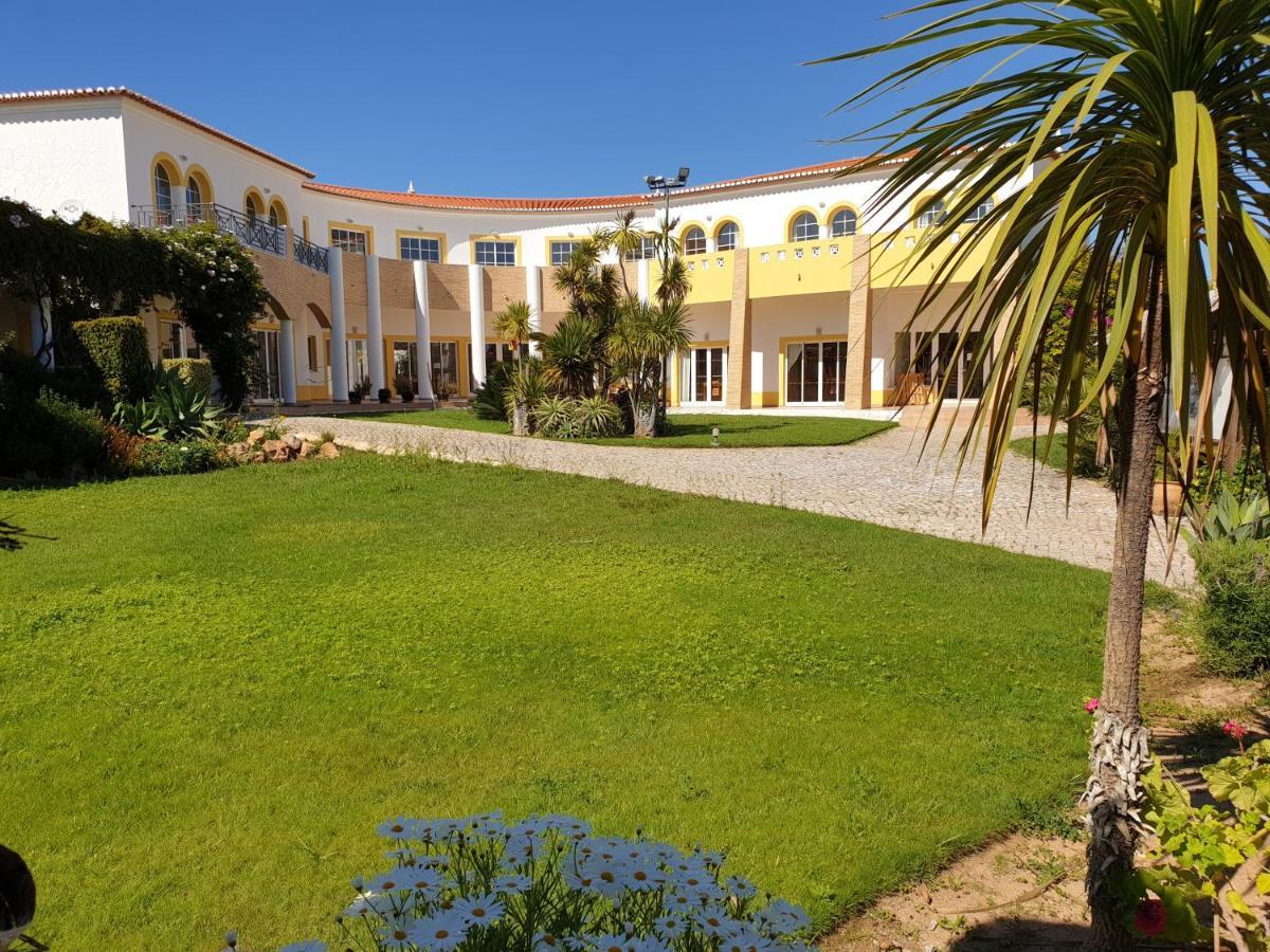 Club House Cvl Otel Luz Dış mekan fotoğraf
